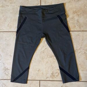 Fabletics Corfu Capri II Leggings